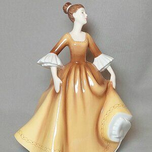 Royal Doulton "Stephanie" Vintage Home/Office Collectible Decor Statue Figurine
